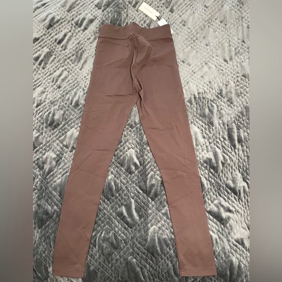 NWT Babaton contour legging “rich mocha brown”, size XS - Picture 2 of 4